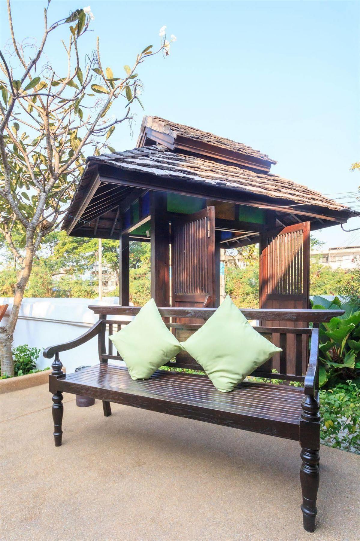 Wiang Chang Klan Chiang Mai Exterior photo